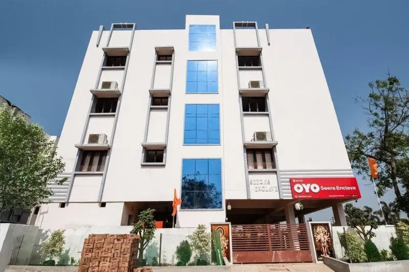 Seera Enclave by OYO Rooms
