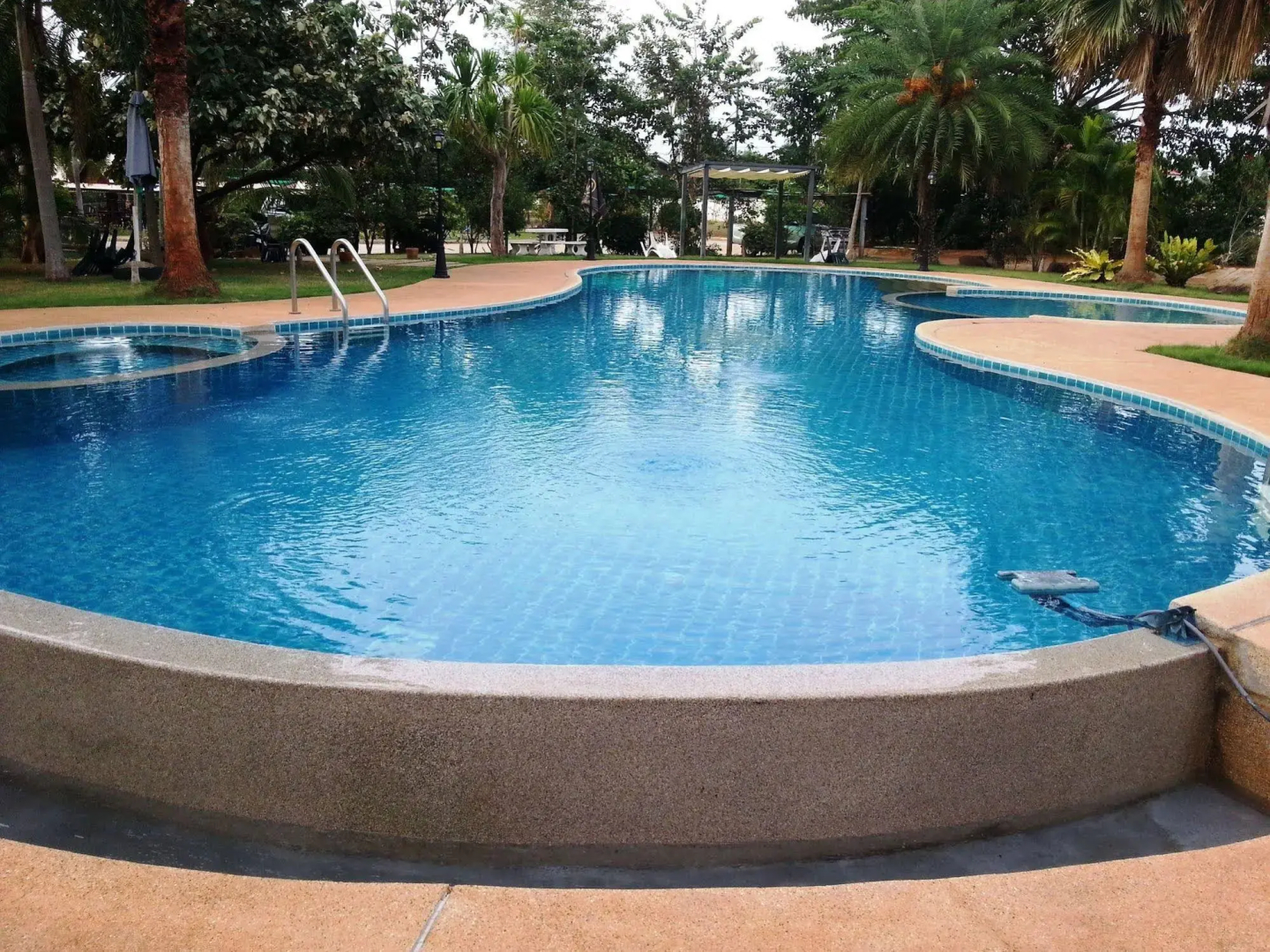 Pongsin Resort and Restaurant