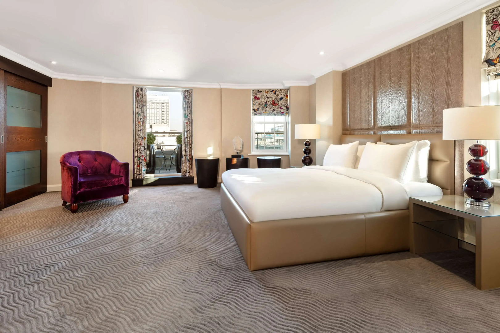 Отель Radisson Blu, London Bond Street