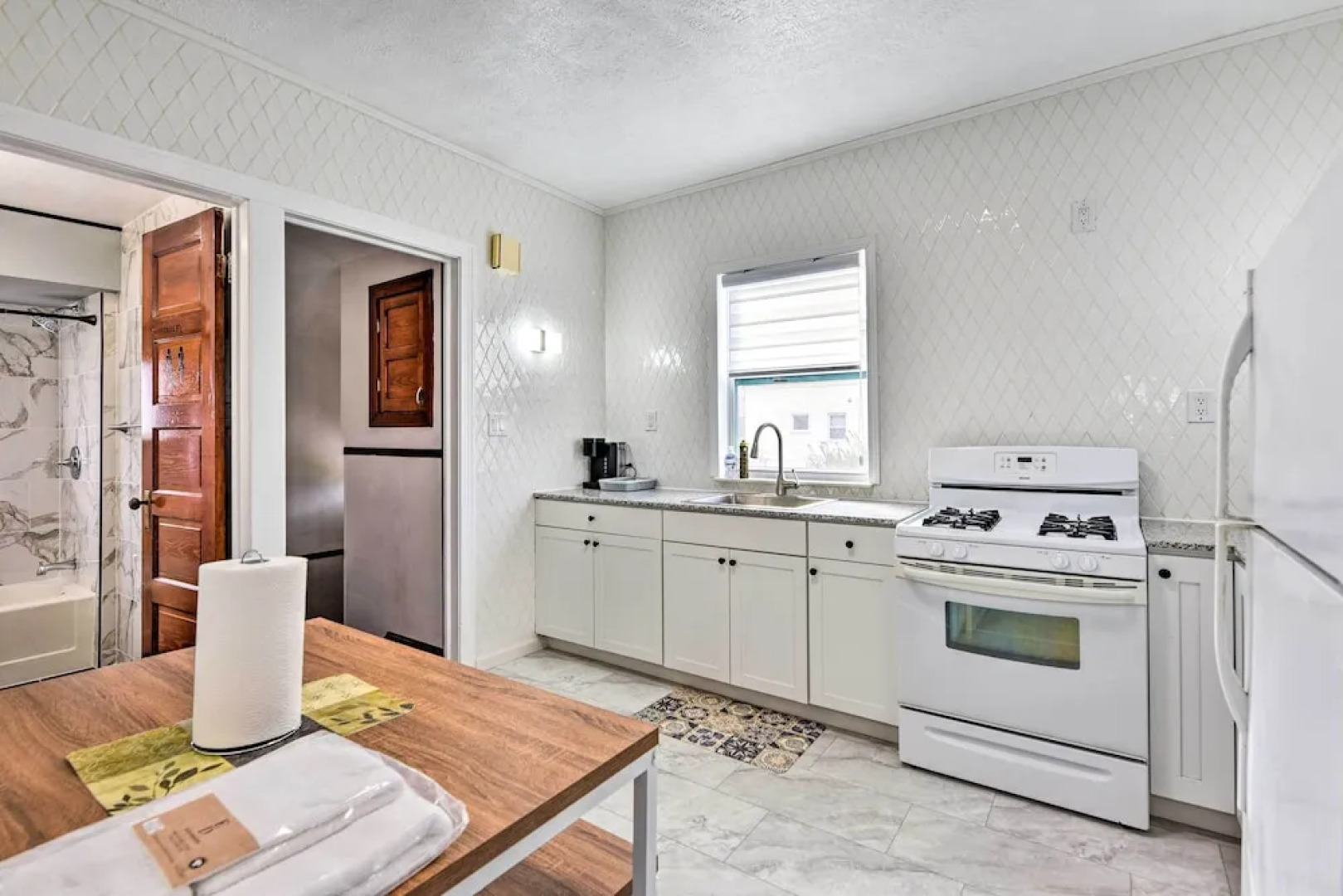 Buffalo Vacation Rental w/ Screened Porch