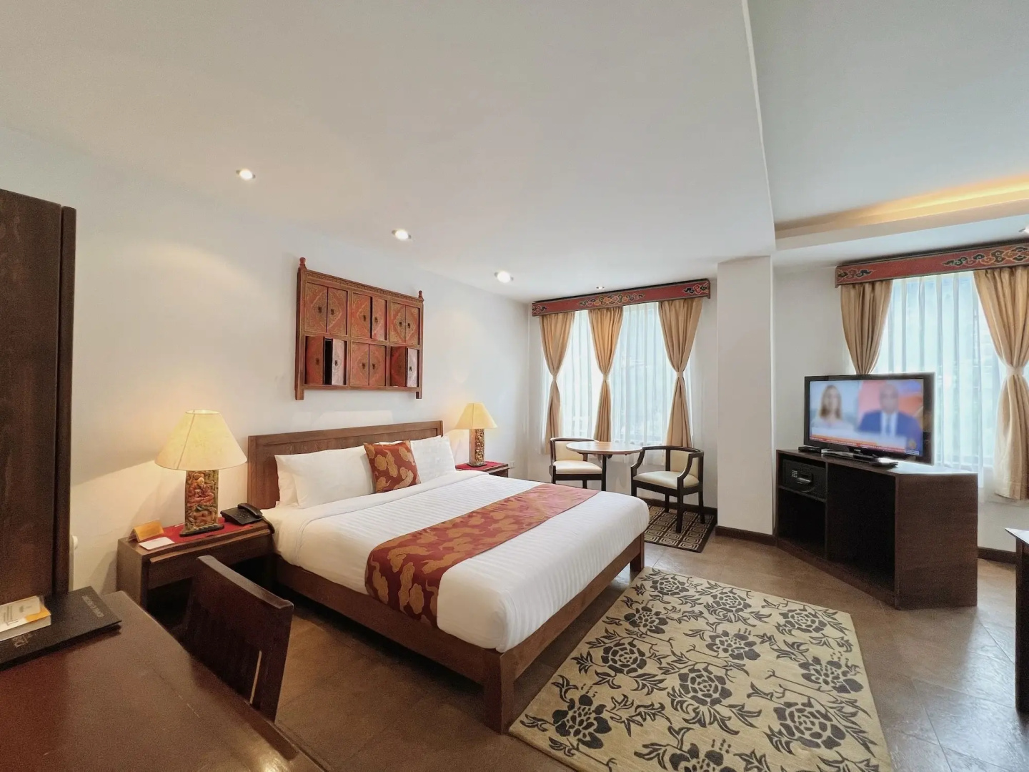 Khang Residency