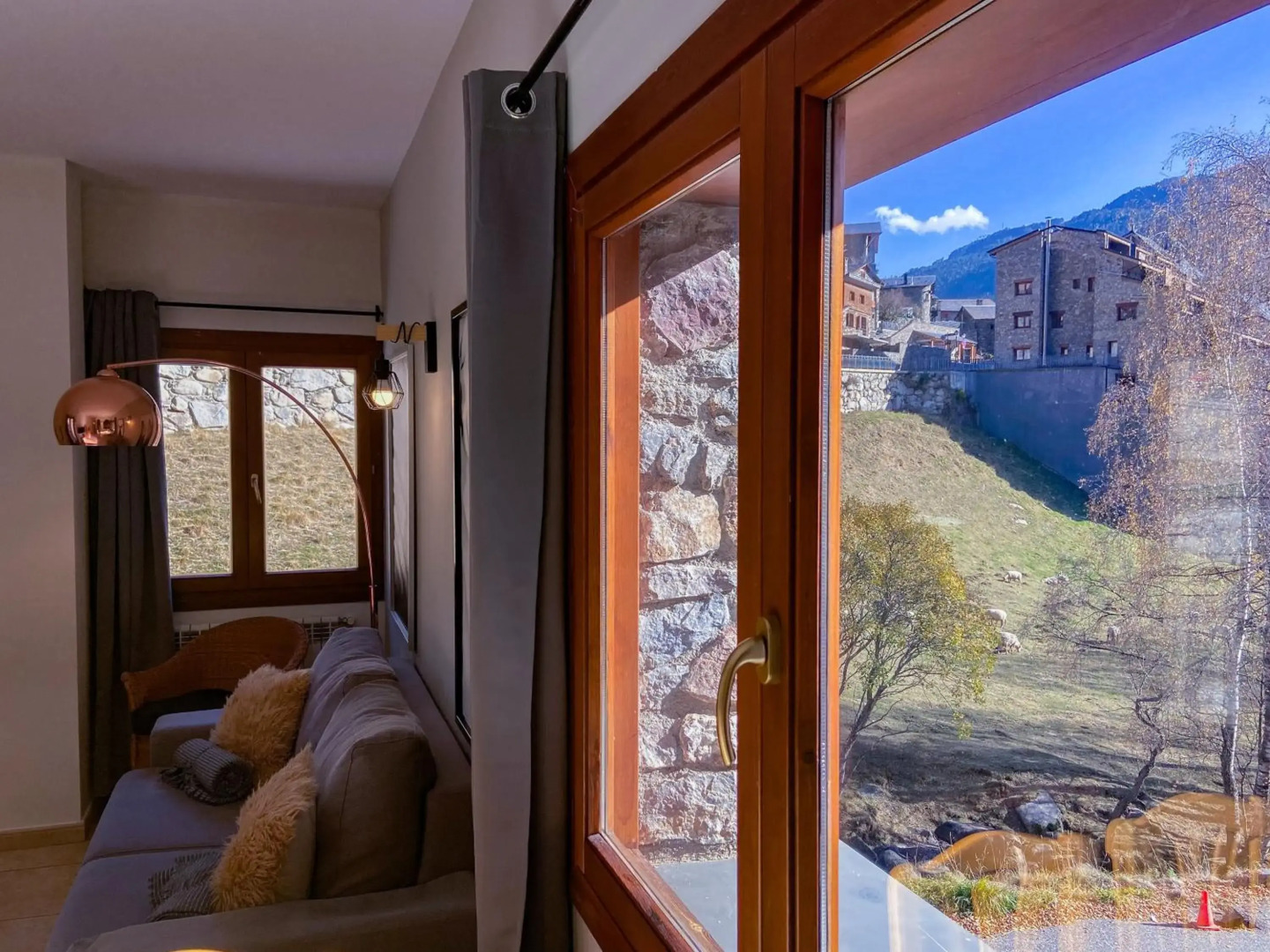 Nuevo apartamento Esquí wifi y netflix para 6 personas