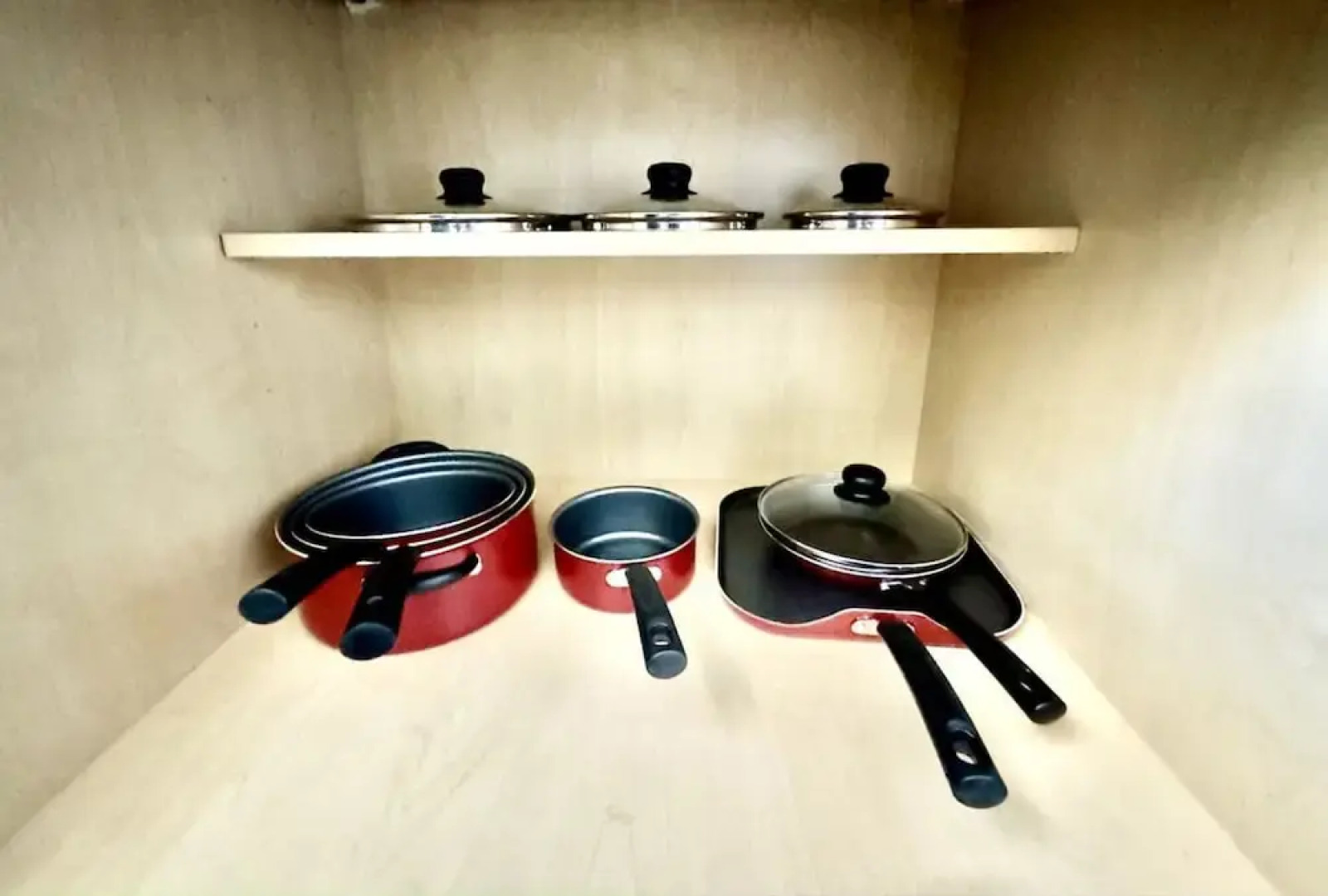 New Fresh House in Seminole Close to Beach