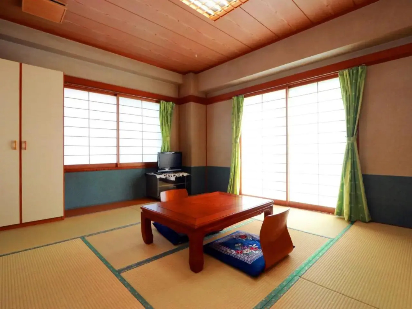 Business Hotel Nishikiryu