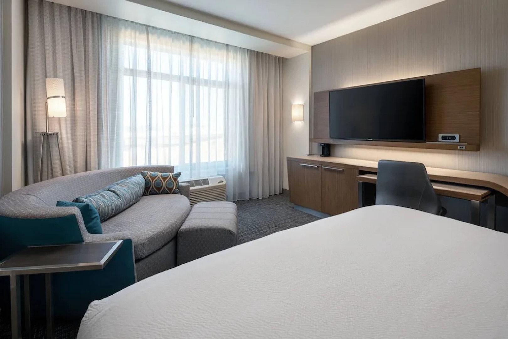 Courtyard Petaluma Sonoma County