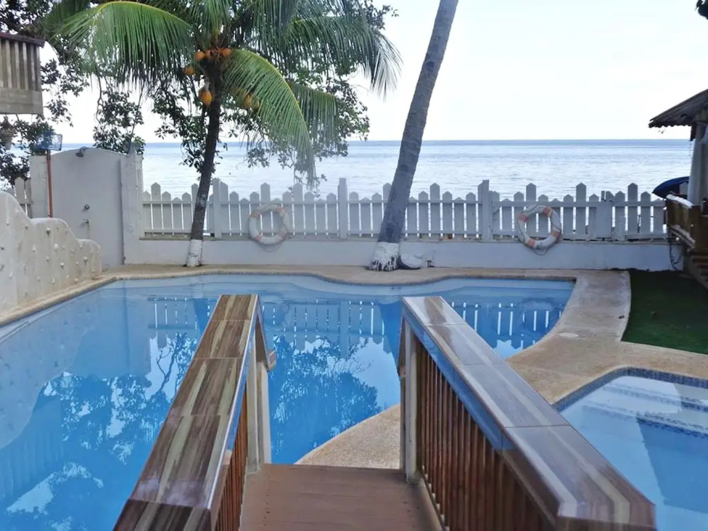 Island View Coastal Resort