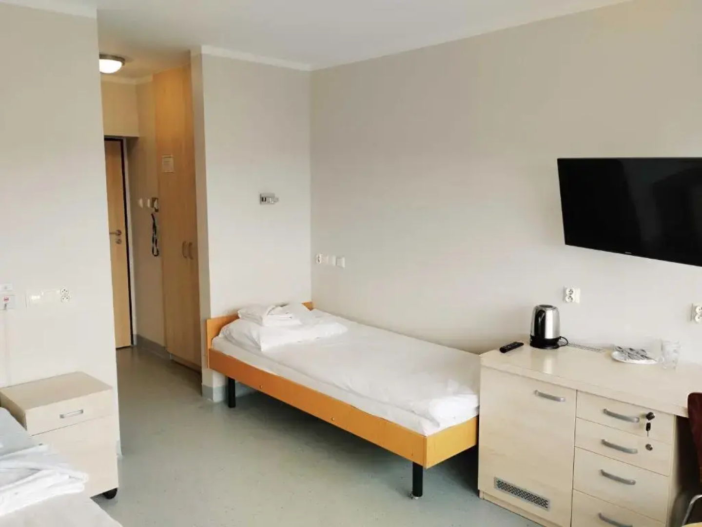 Przedsiębiorstwo Uzdrowiskowe Ustroń Sanatorium i Szpital Uzdrowiskowy Równica