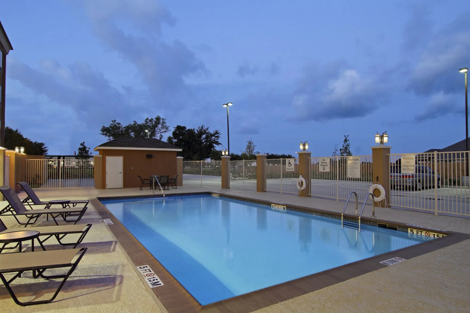 Holiday Inn Express & Suites Houston East - Baytown by IHG