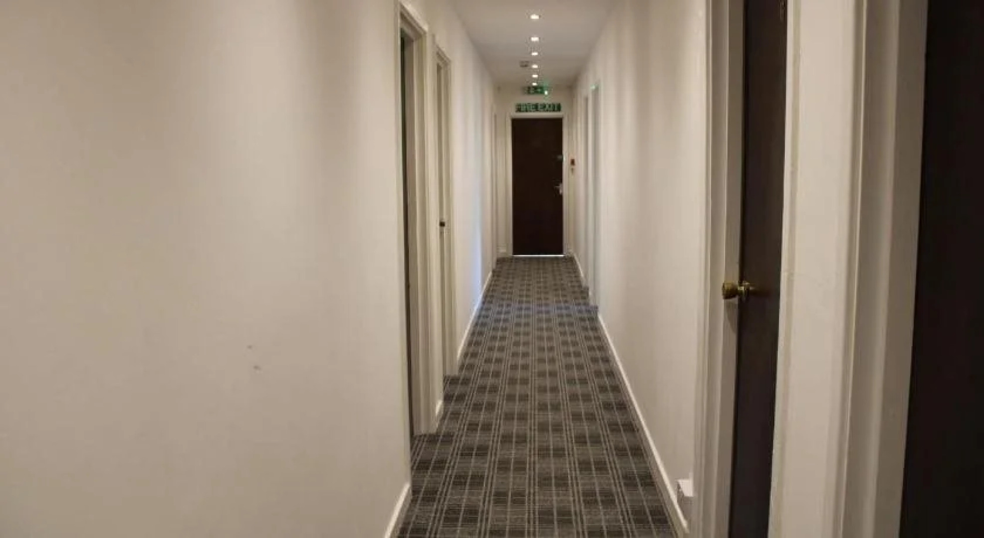 Ye Olde Red Lion Hotel