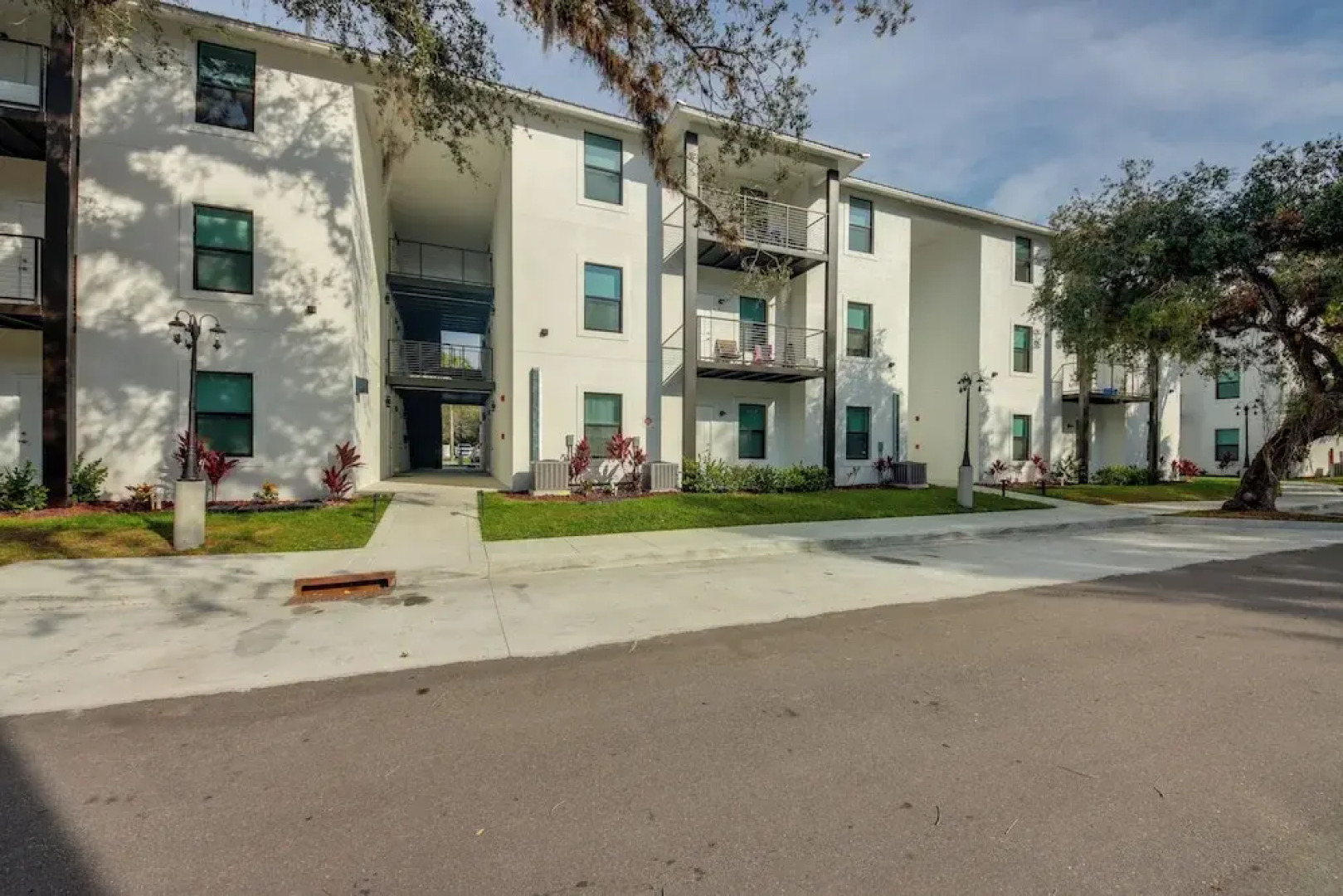 Pet-friendly Labelle Apt, Close to River!