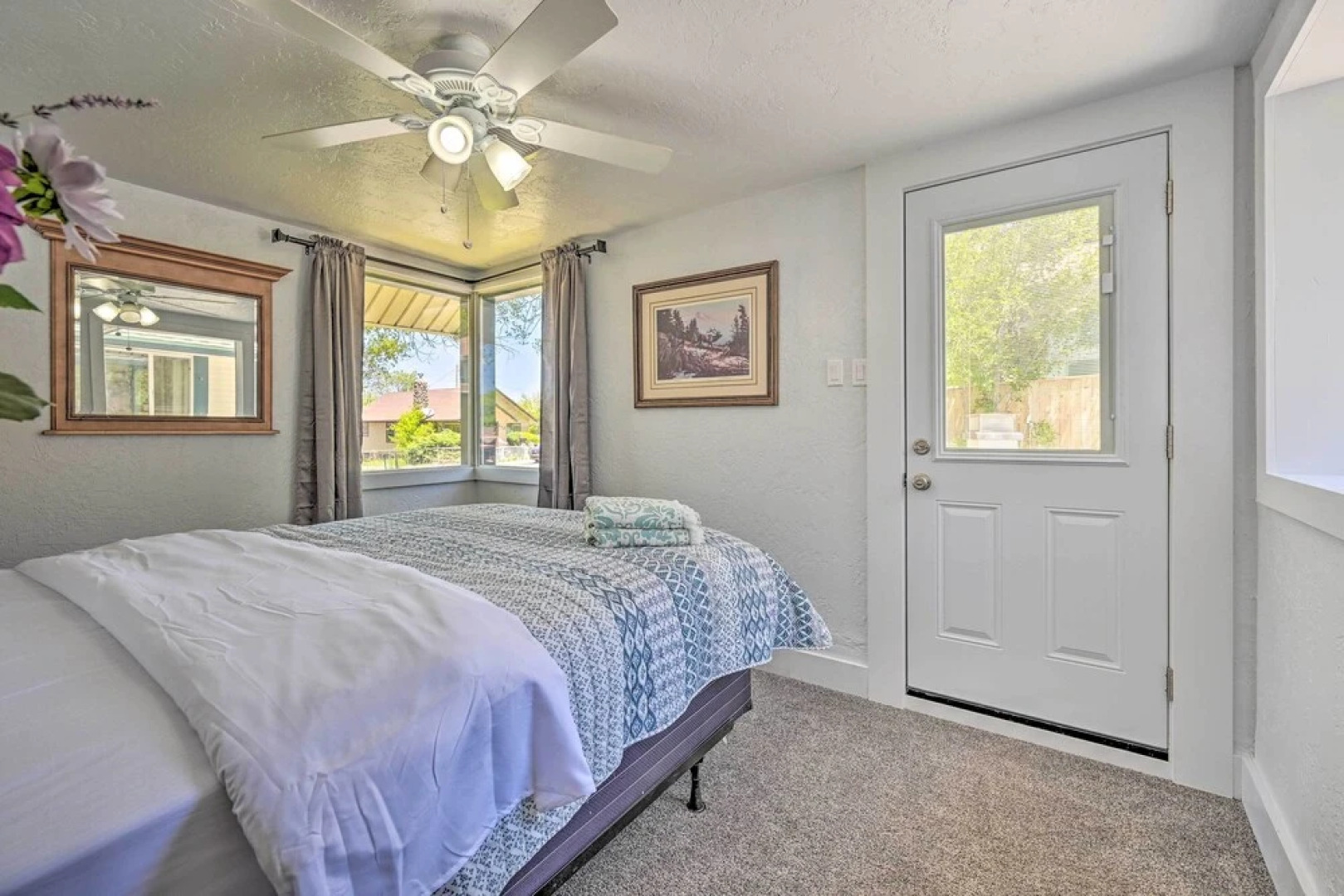 Stylish Basecamp 6850' Near Downtown Williams!