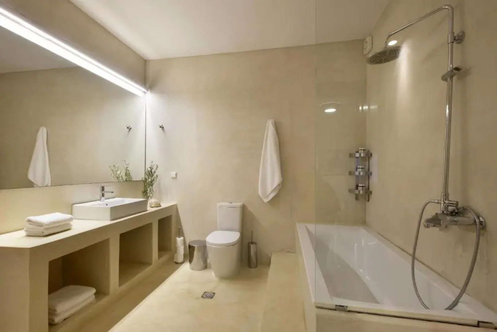 Villa Erato · Ideal family Villa for 8 - Pool, Sea Views