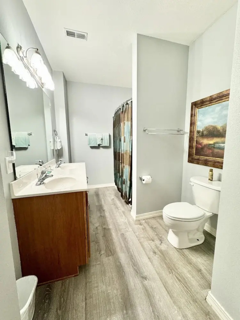 Family Condo B-4 near Table Rock Lake by RedAwning