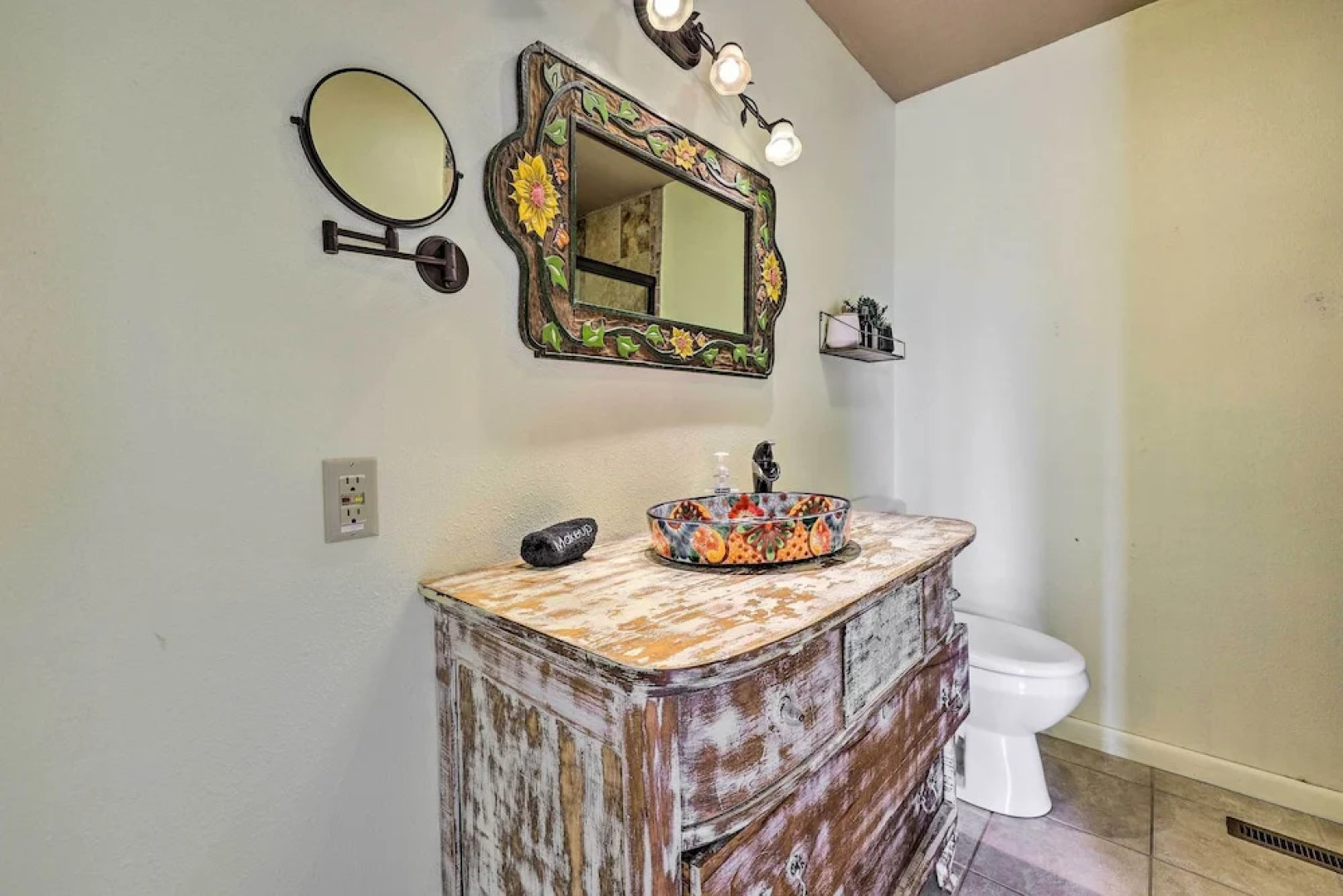 Eureka Springs Gem: 2 Decks, Mtn + Lake Views