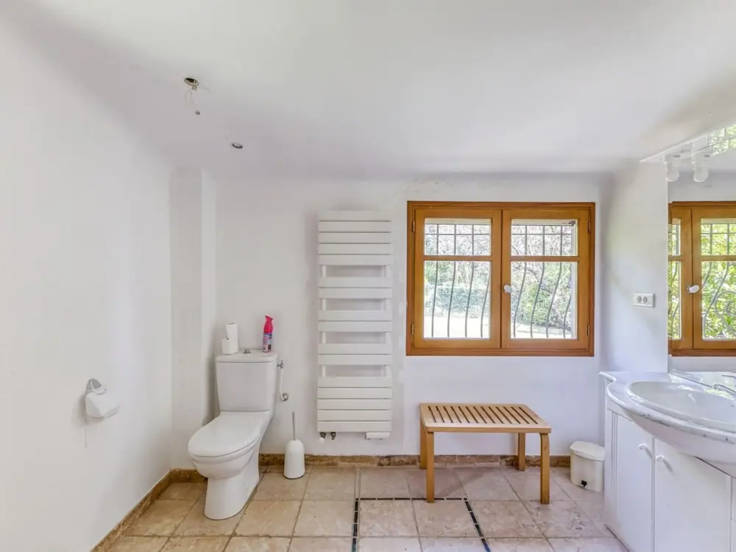 Plush Holiday Home in Tourrettes With Private Swimming Pool