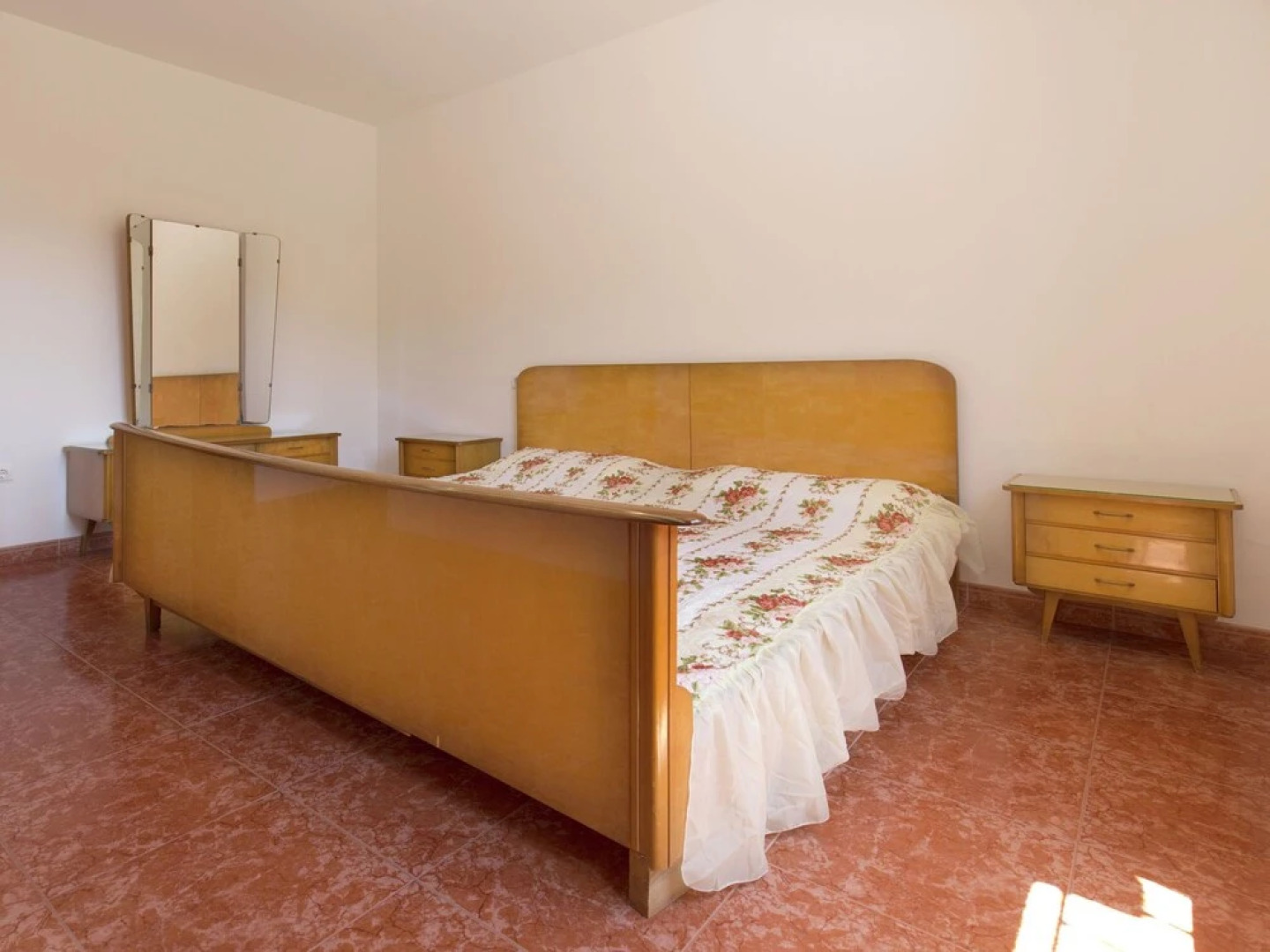 Pleasant Villa in Adsubia-forna With Swimming Pool