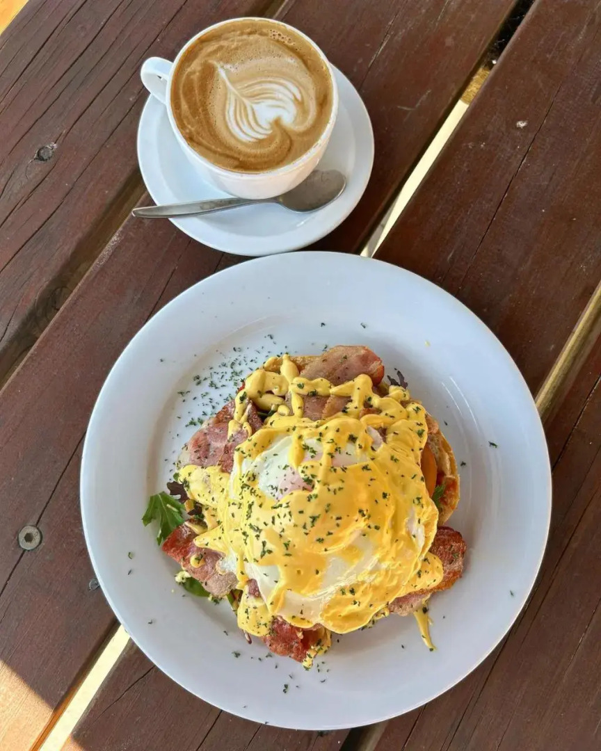 Beaumont Hotel and Holiday Park