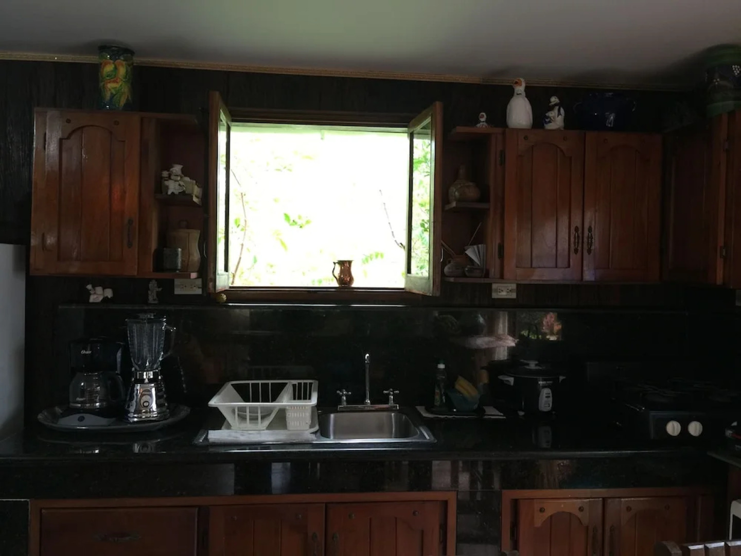 Posada Come So In The Bush