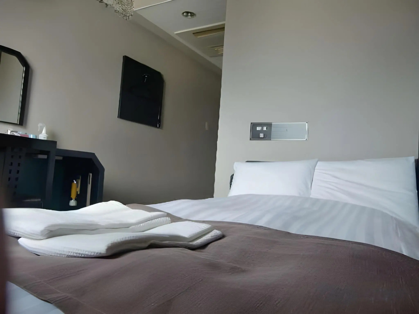 Hotel Abest Shinanjo Ekimae