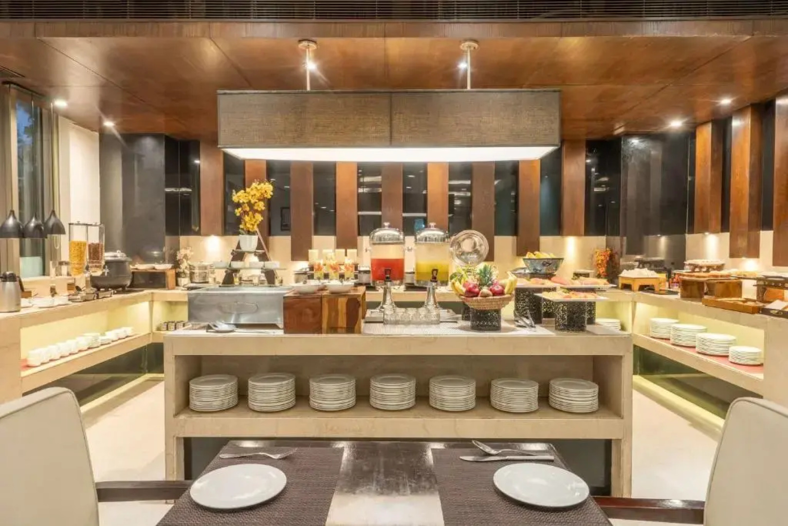 Country Inn & Suites