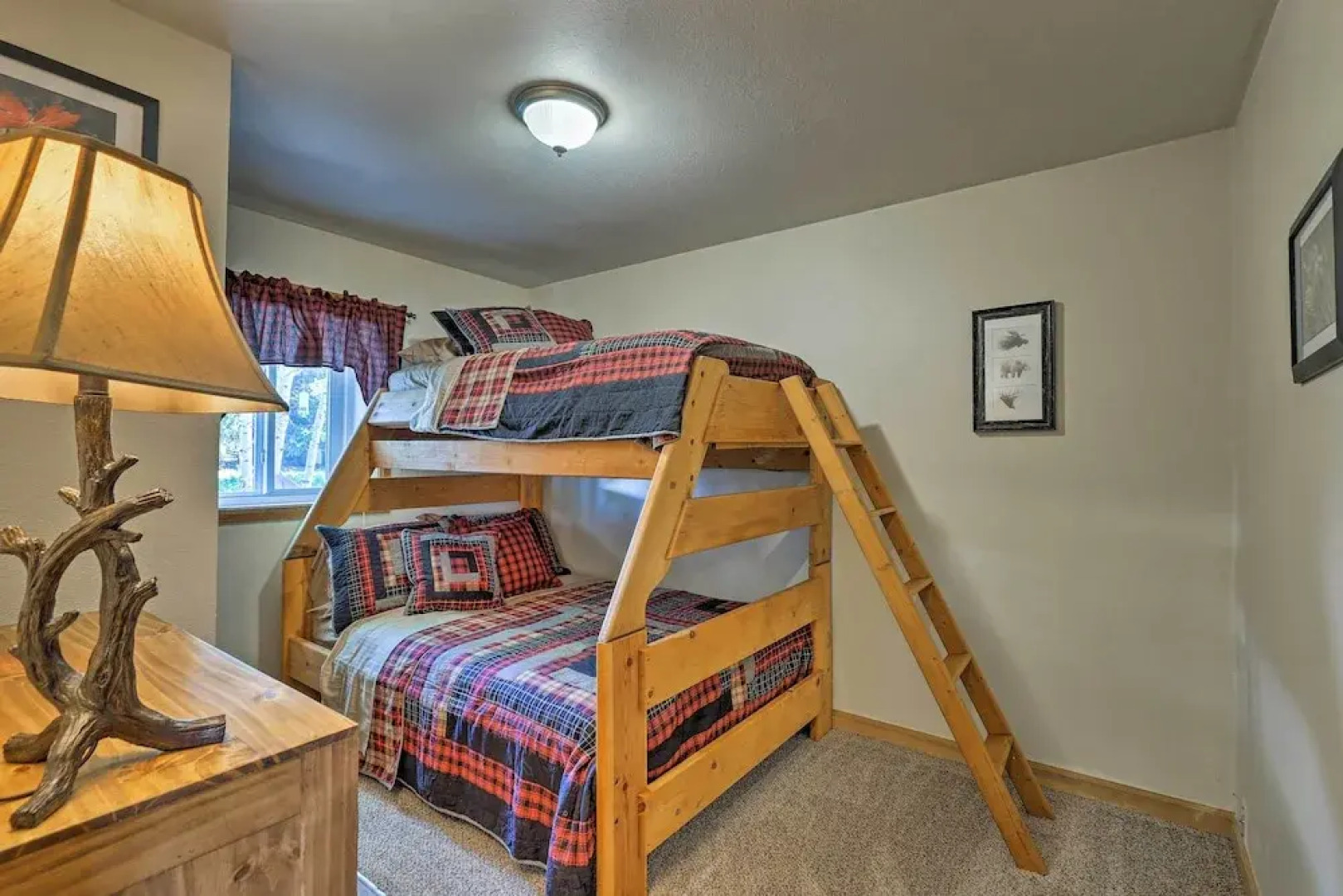 Hot Sulphur Springs Cottage - Near Resort & Rmnp!