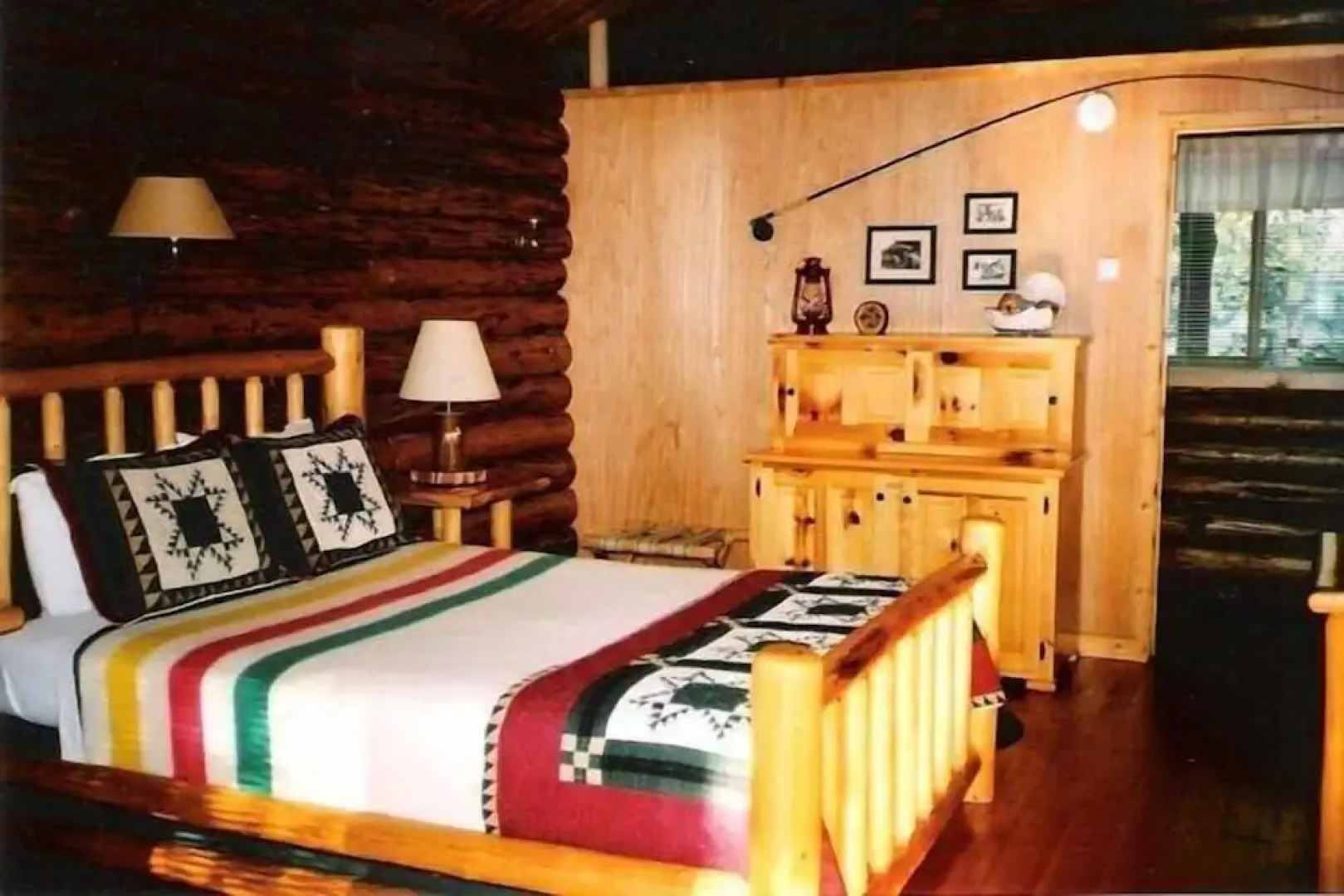 Silverwolf Log Chalet Resort