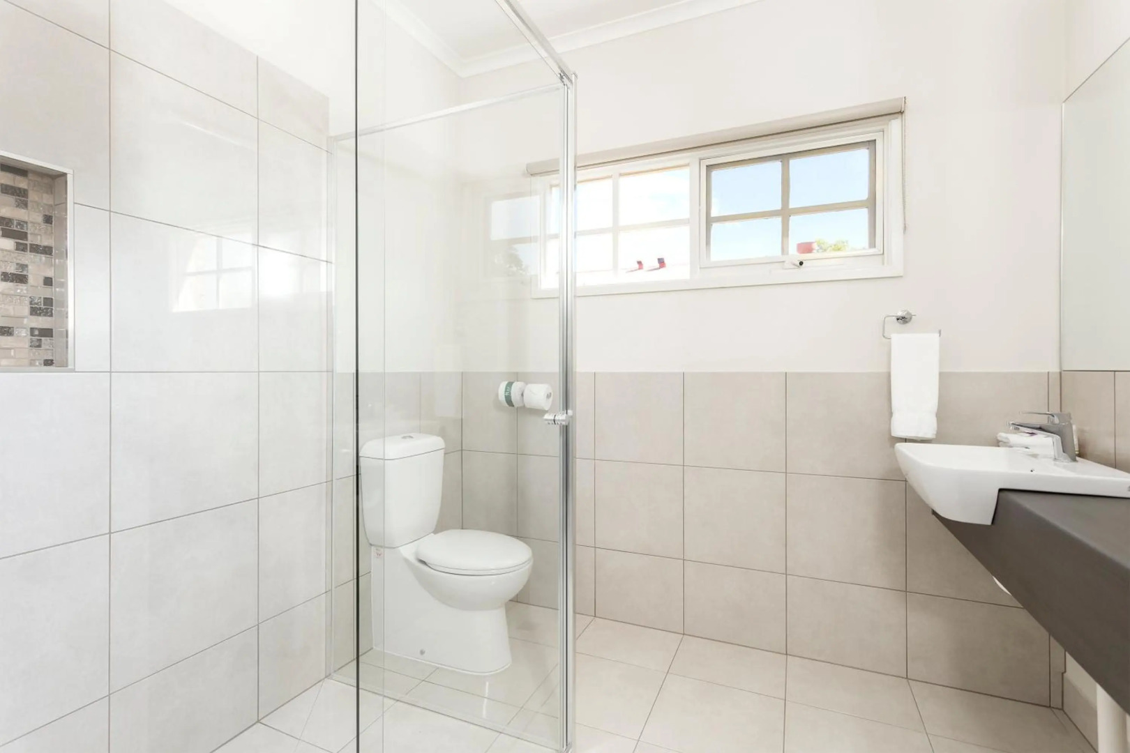 Quality Inn Colonial