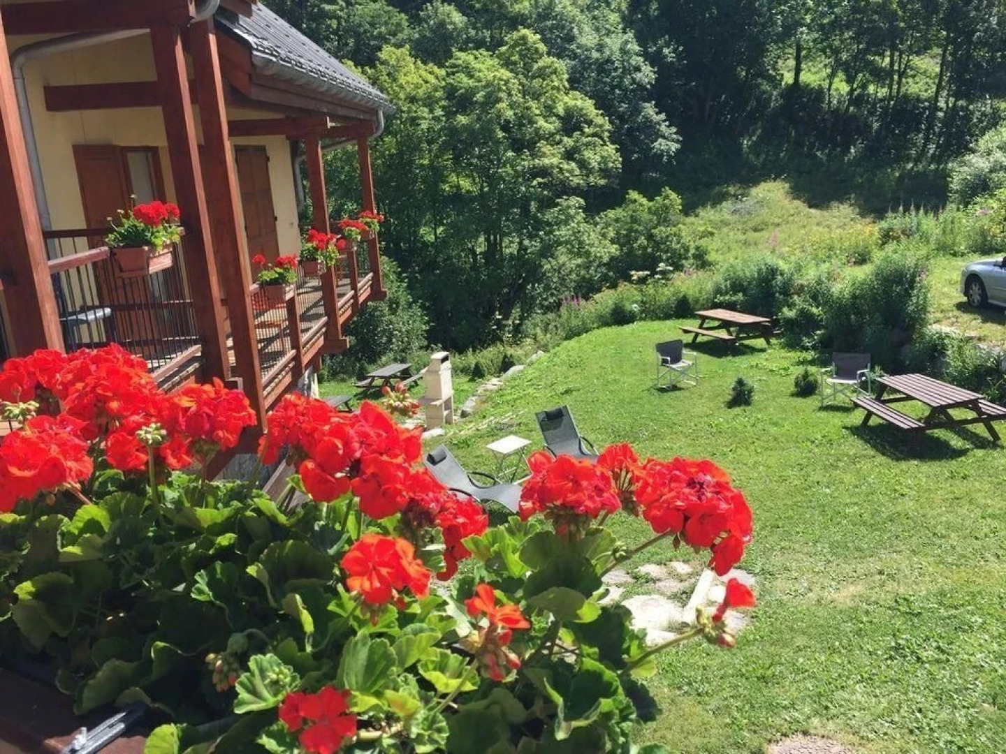 Ferm6 - 6-6p-5chbres-3sdb-120m?-10 / 12pers-valloire