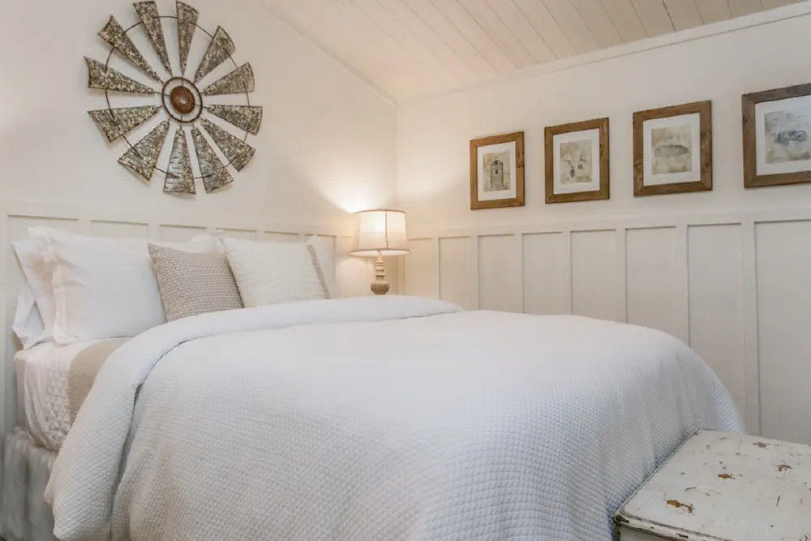 New Listing! Stunning Villa w/ Private Hot Tub home