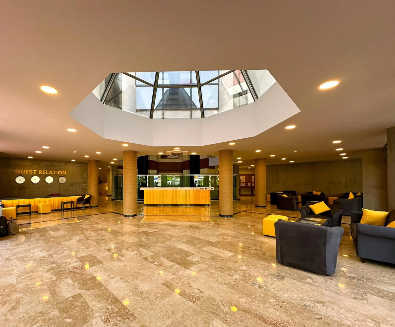 Transatlantik Beach Hotel