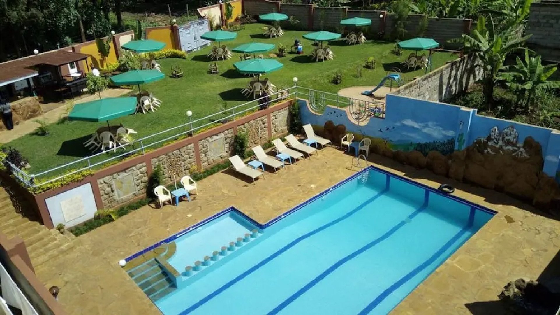 Palmdew Highland Hotel