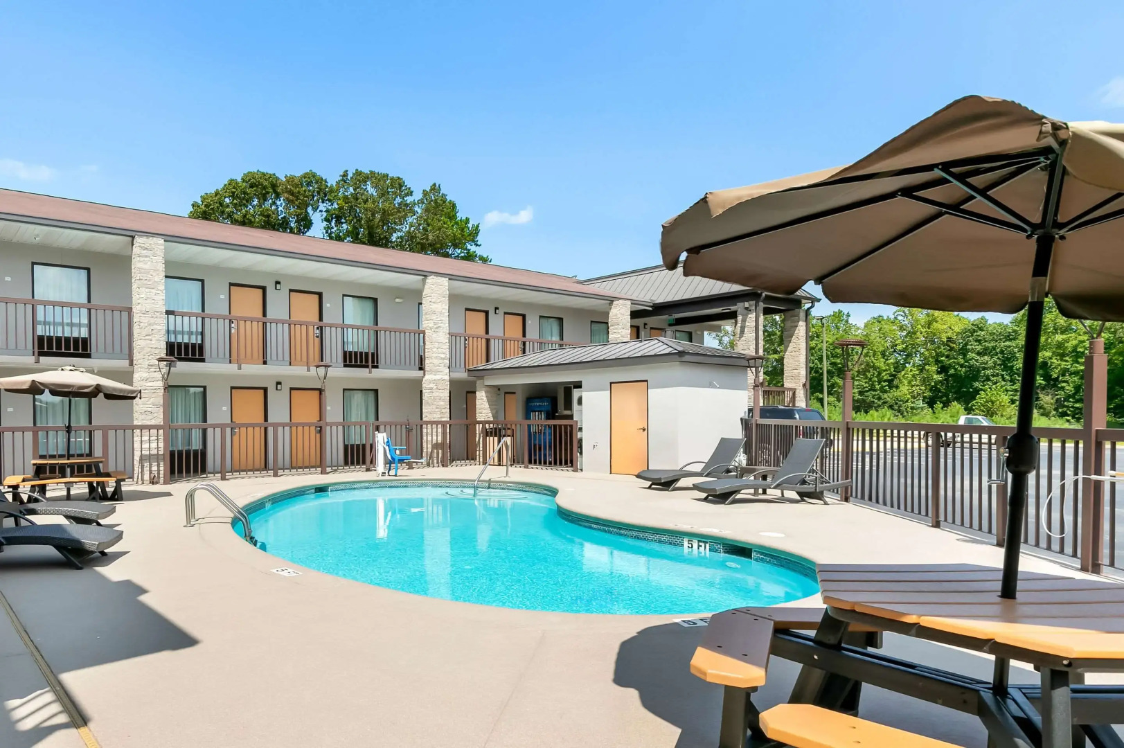 Quality Inn Commerce at I-85