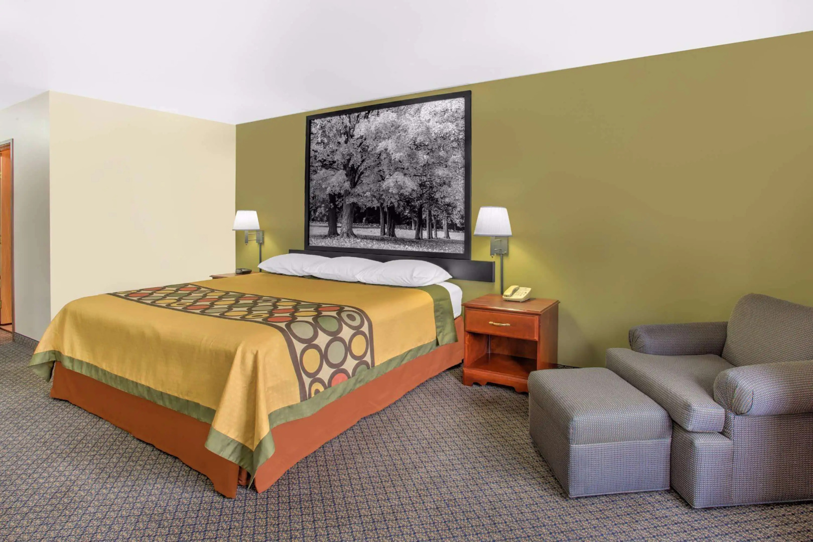 Super 8 by Wyndham Galva