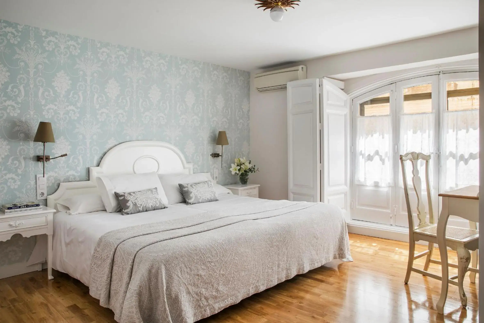 Hotel Infanta Isabel