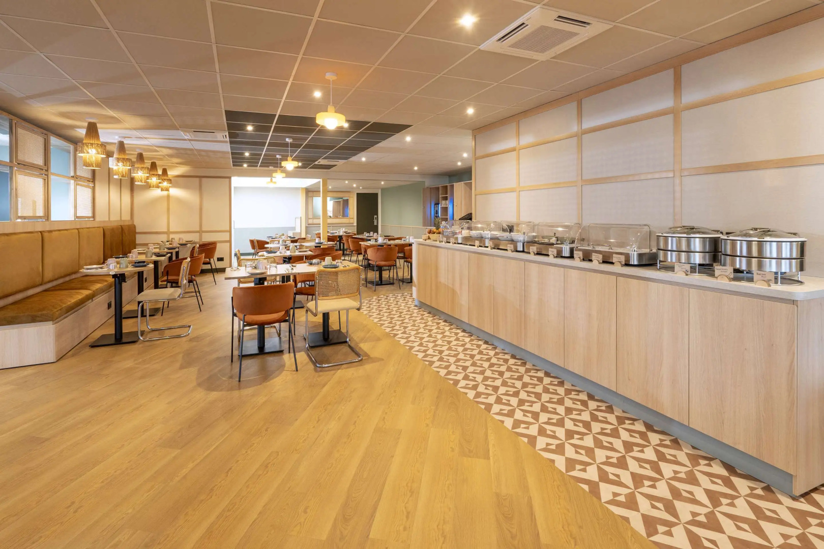 Sure Hotel by Best Western Caen Mémorial