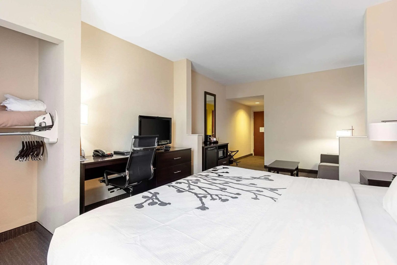 Sleep Inn & Suites Dyersburg I-155