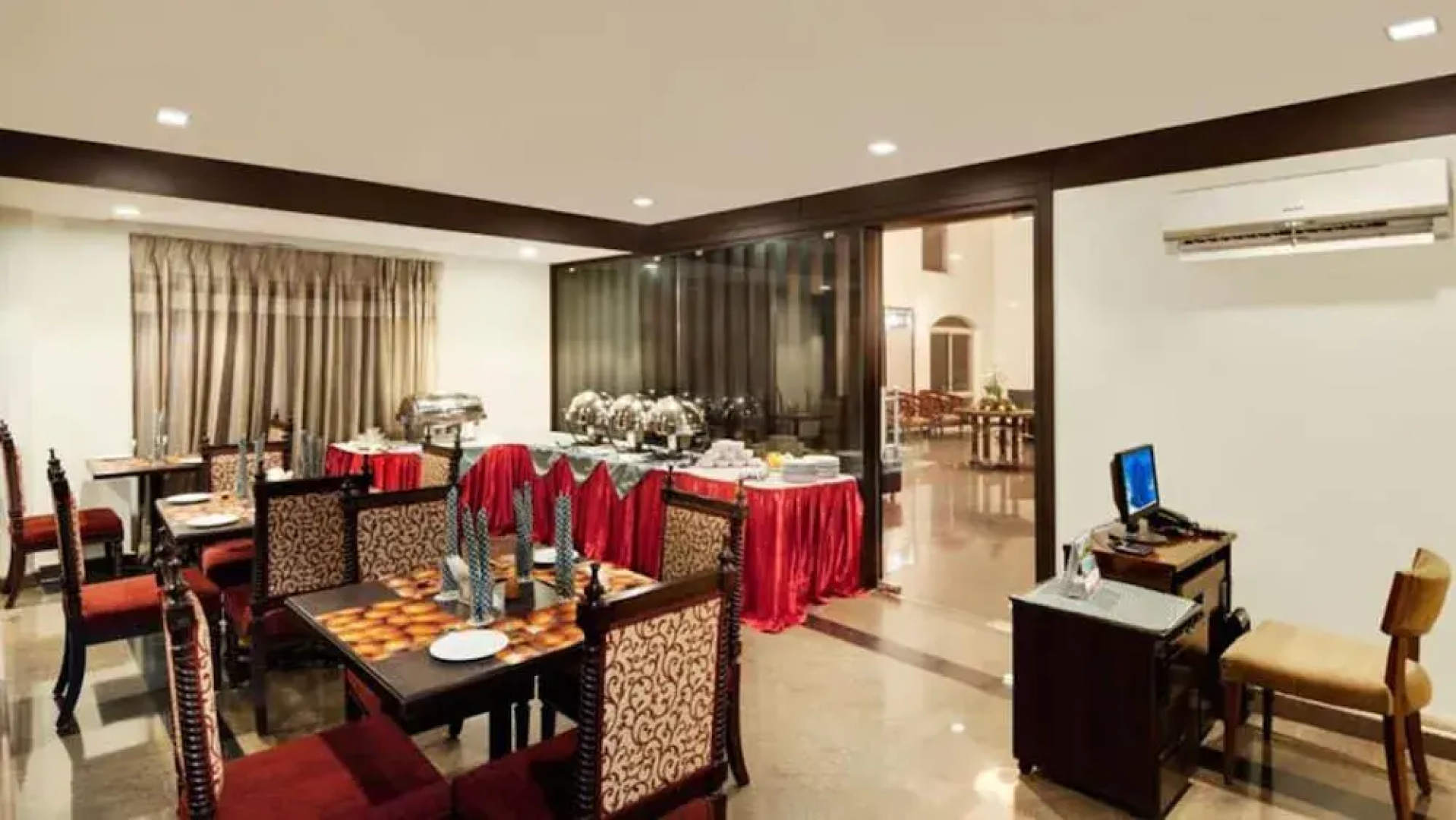 The Golden Suites & Spa Calangute Hotel