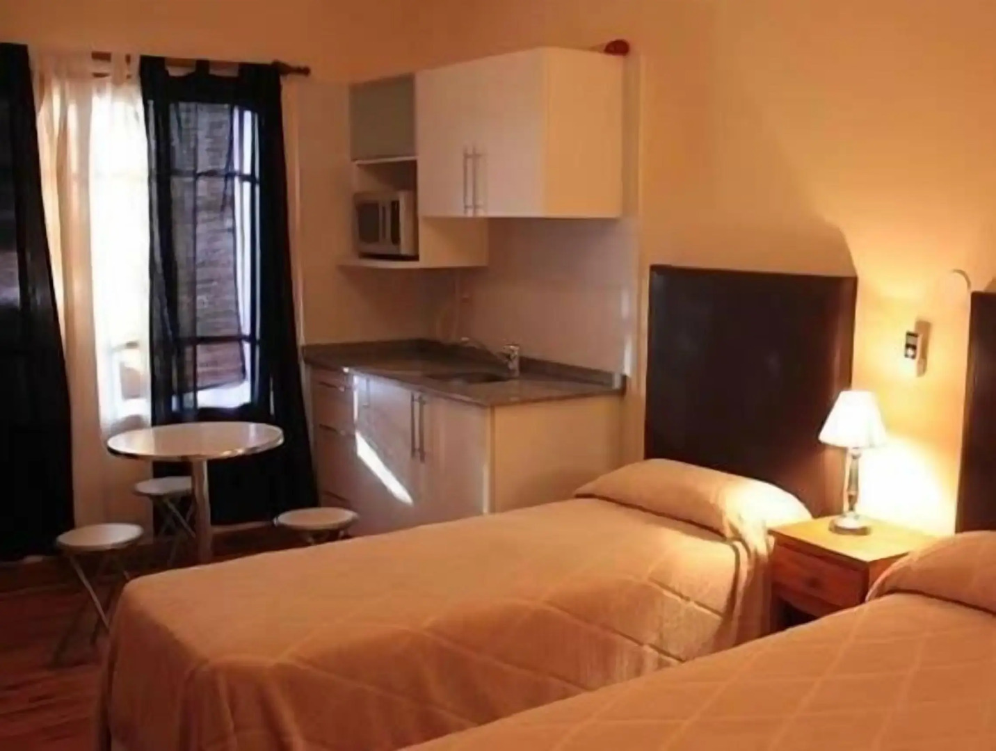 Hotel El Colonial