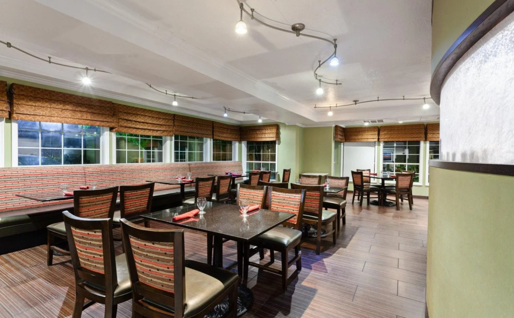 Holiday Inn Hotel & Suites San Mateo-San Francisco SFO by IHG