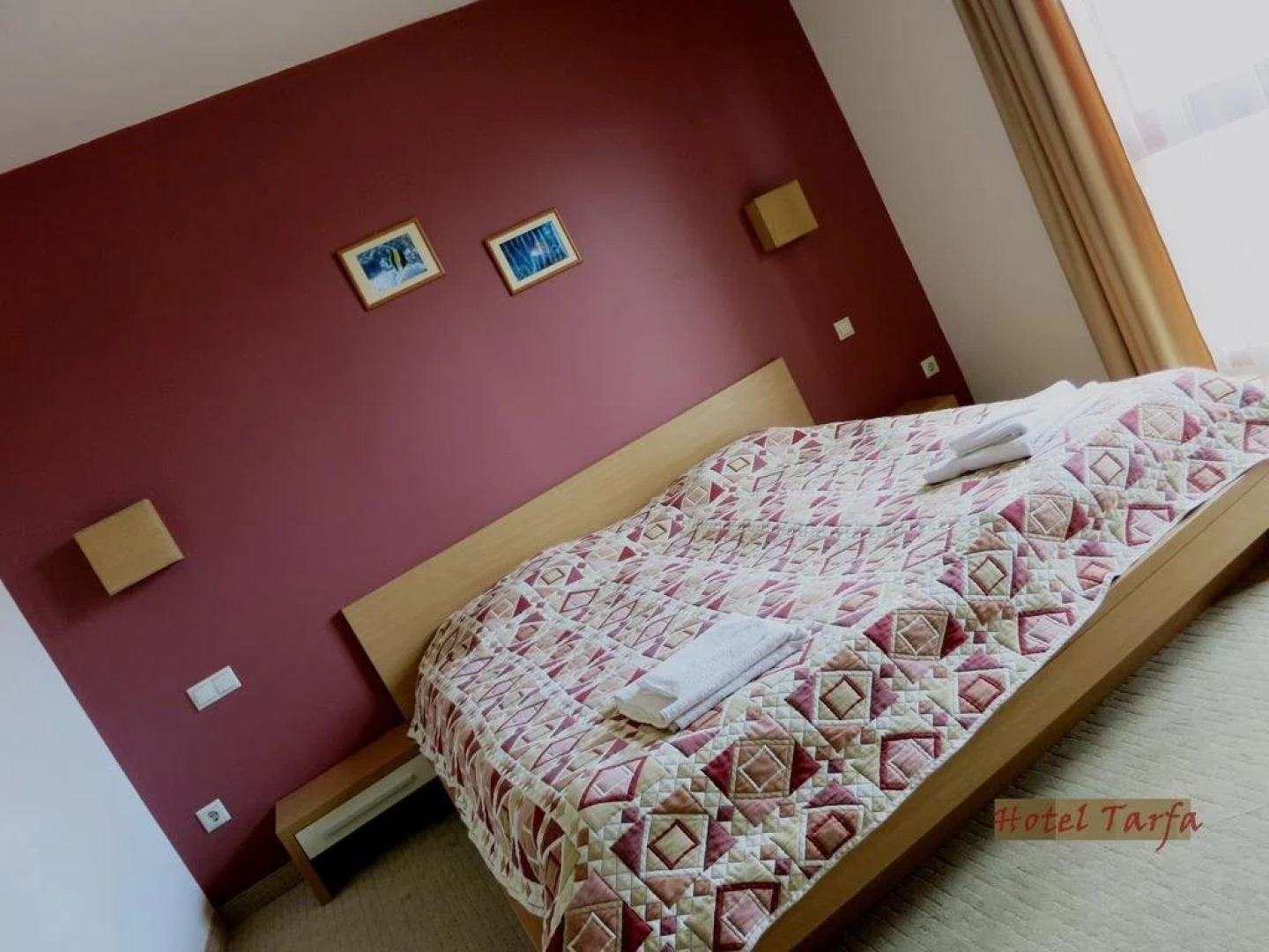 Hotel Tarfa / Hotel Tarfa