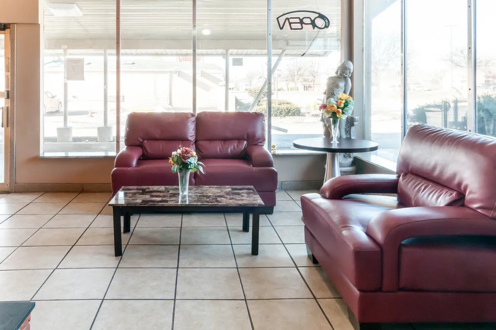 Rodeway Inn and Suites Inkster