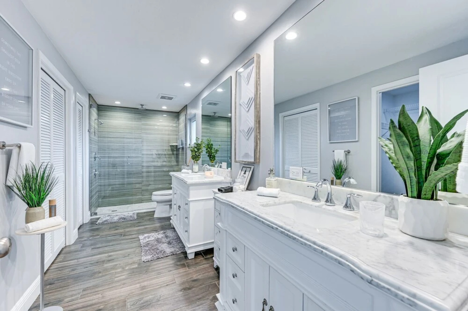 Upscale Naples Outdoor Getaway ~ 4 Miles to Beach