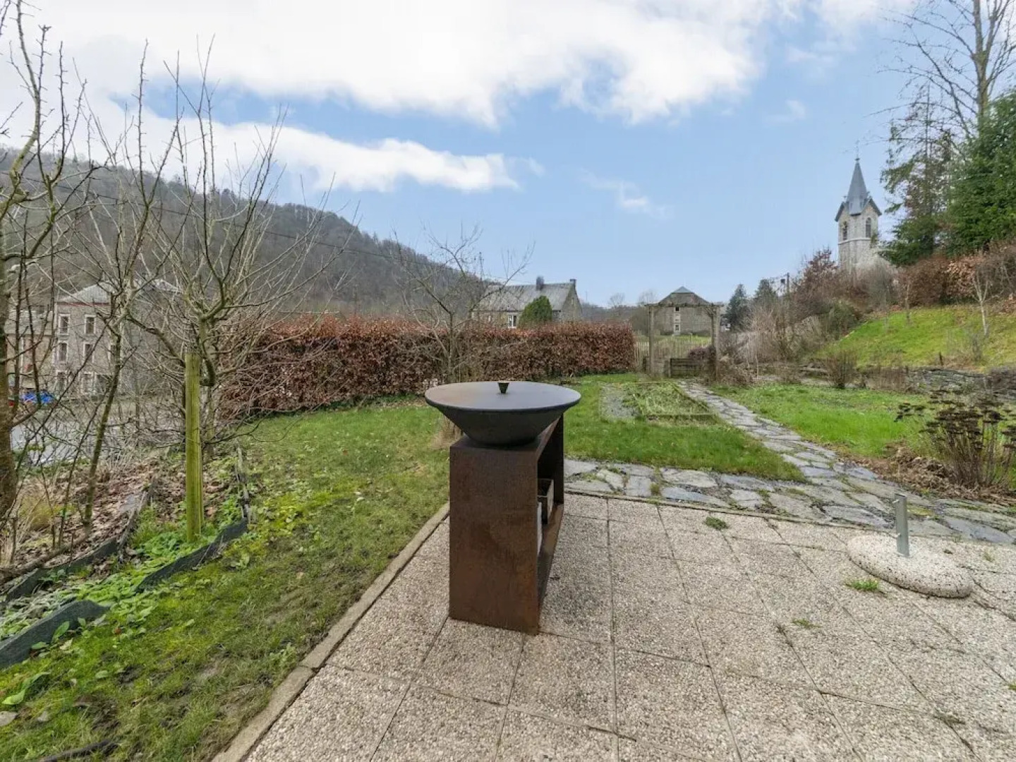 Gite in Belgium Near Scenic Hiking Trails