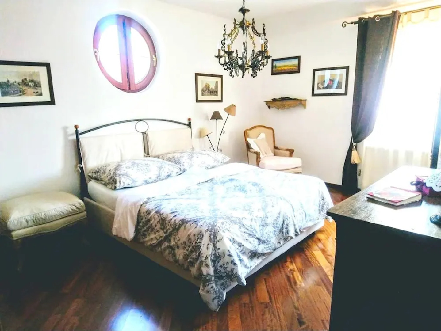 House With 3 Bedrooms in Šamorín, With Furnished Terrace and Wifi