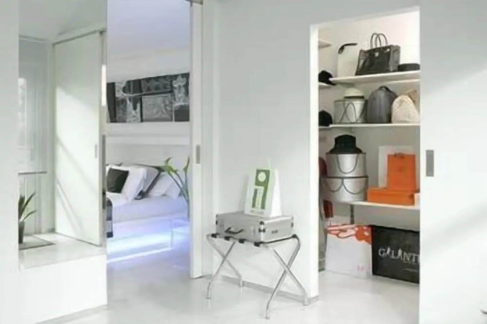 Maison Bousson Bed & Breakfast