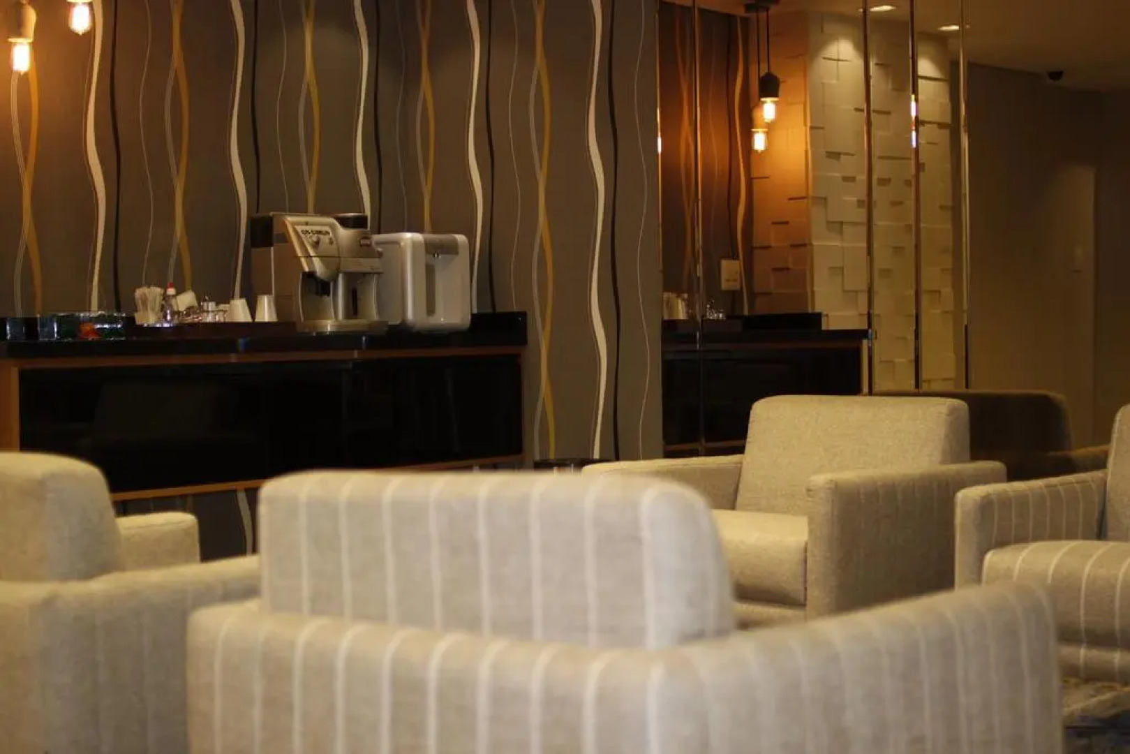 Summit Millian Hotel