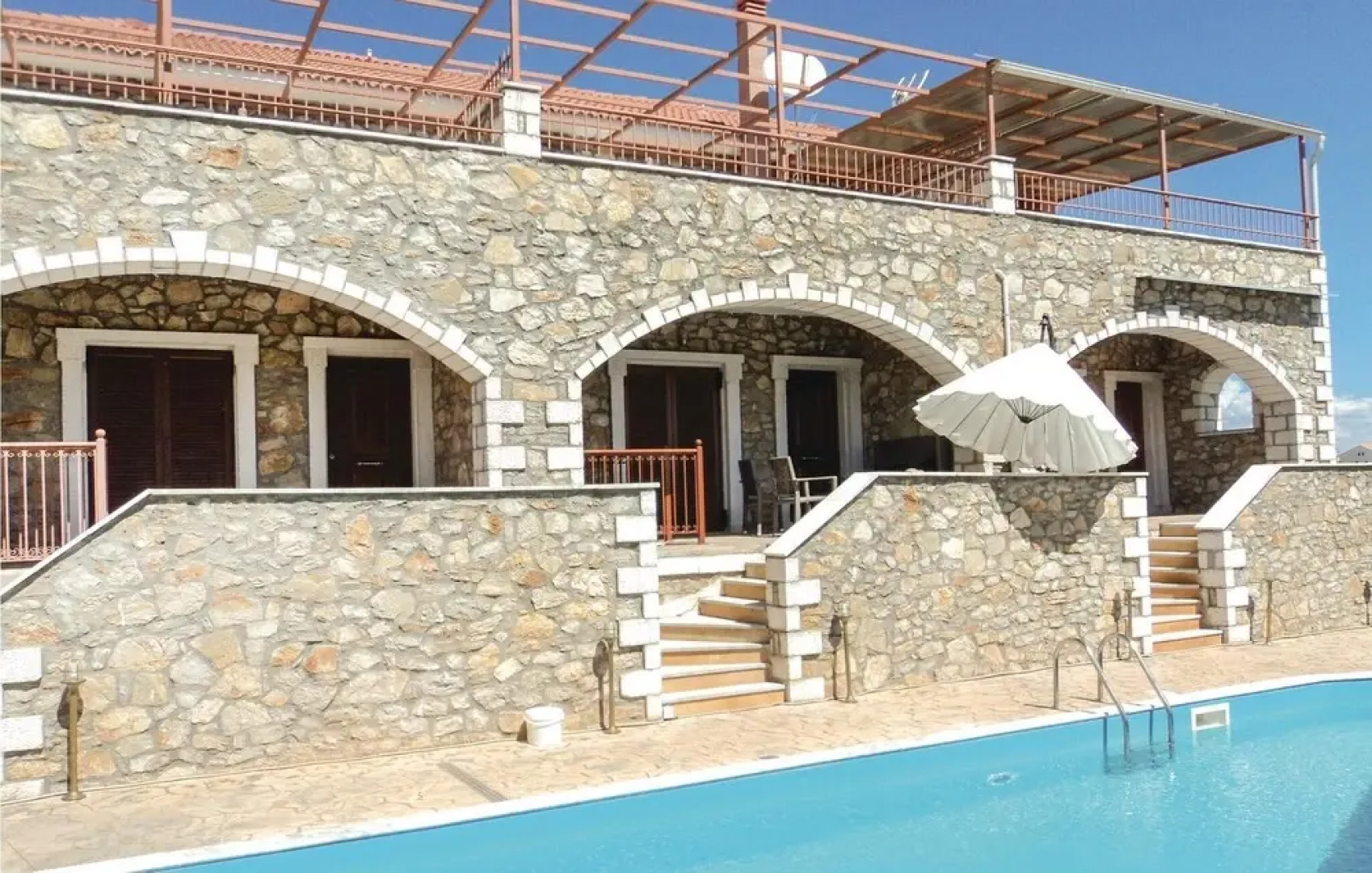 Nice Home in Astros Peleponese With 3 Bedrooms, Wifi and Outdoor Swimming Pool