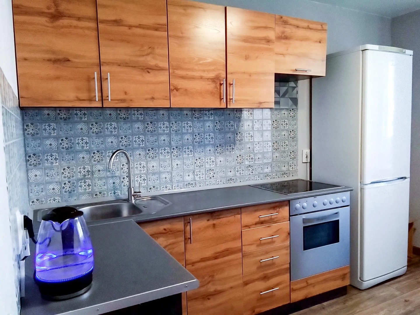 Апартаменты на улице Анатолия 98