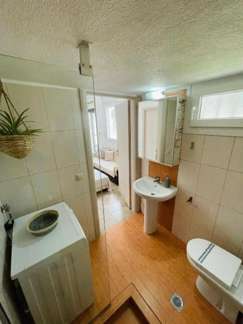 Eden apartment Paliouri with private backyard garden