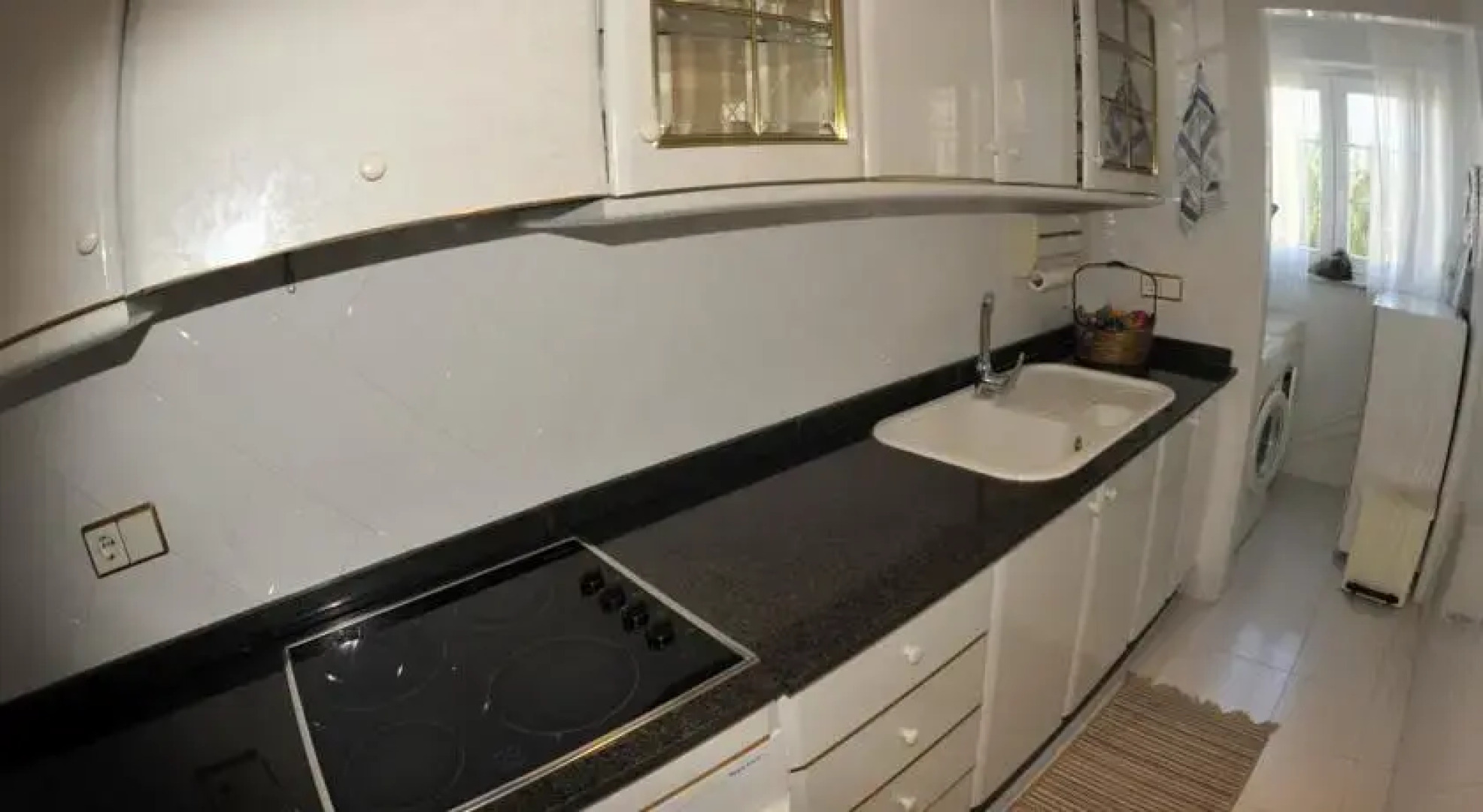 квартира на берегу моря